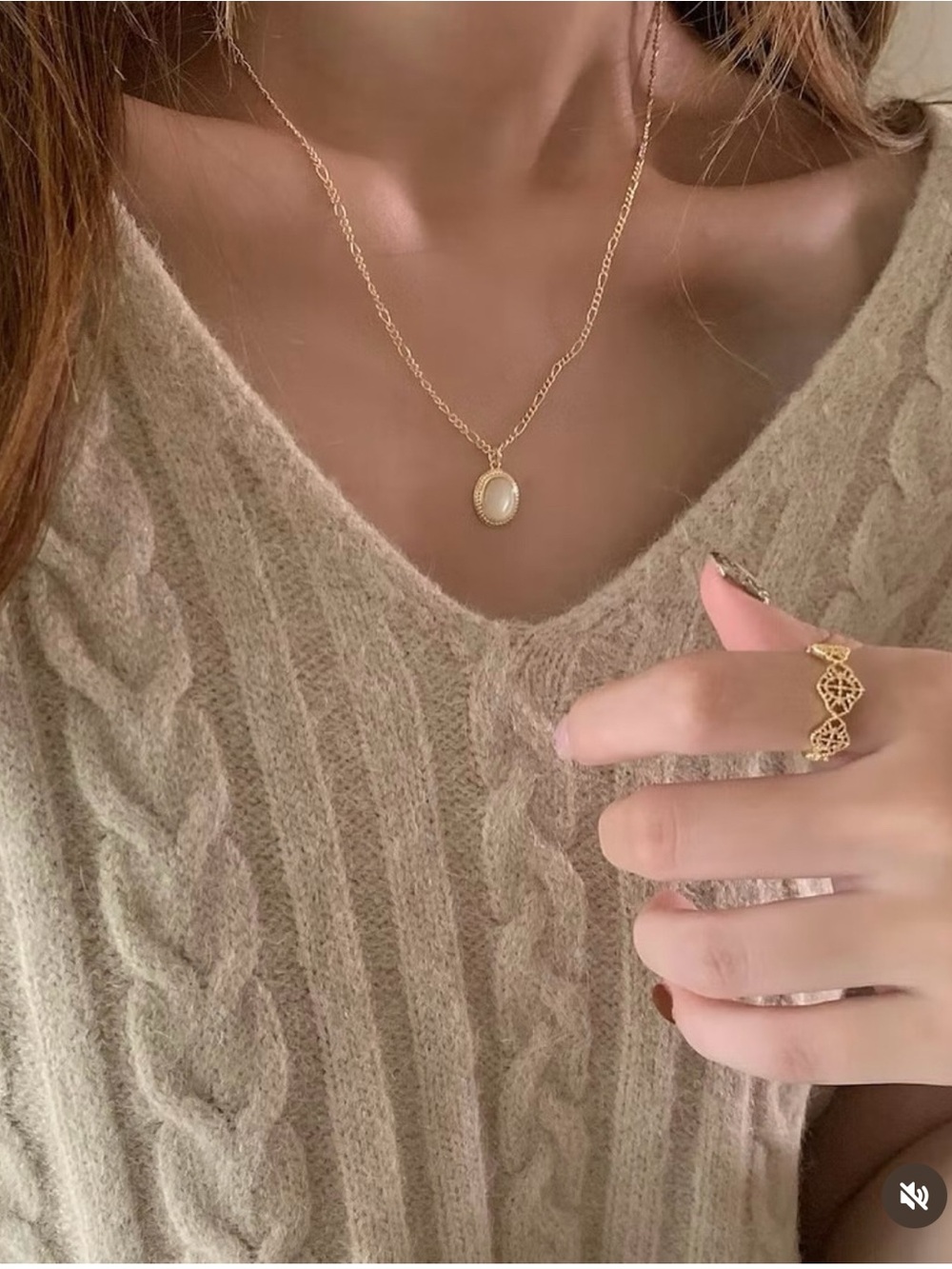 Gold Oval Pendant Necklace with Cream Stone - Women Jewelry